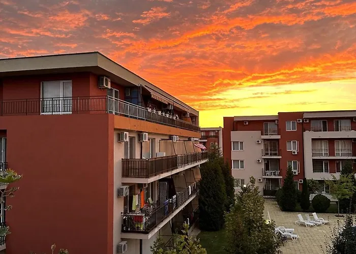 Apartman Quiet With A View! *